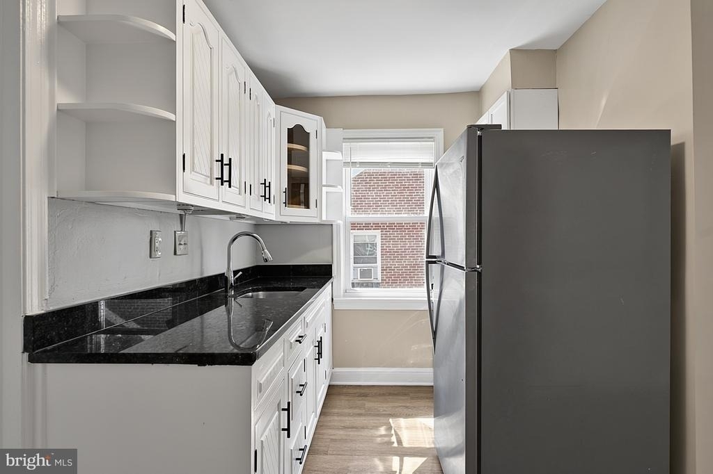 8505 Flower Avenue - Photo 11
