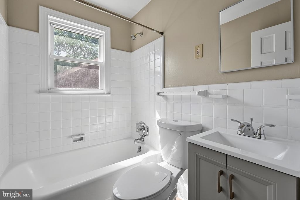8505 Flower Avenue - Photo 19