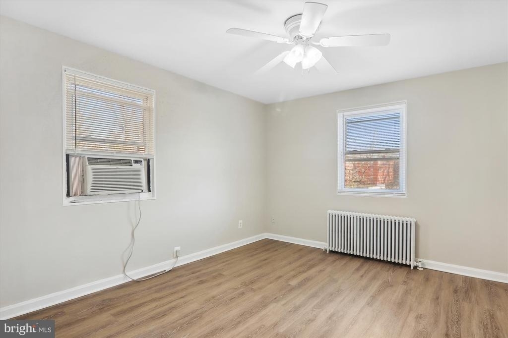 8503 Flower Avenue - Photo 3