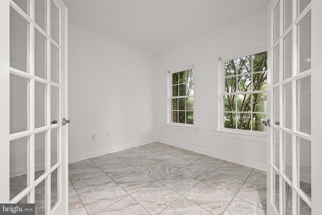 8120 Westside Boulevard - Photo 5