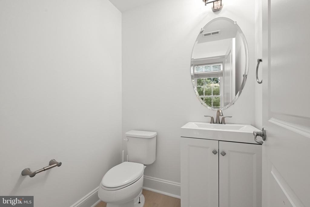 8120 Westside Boulevard - Photo 18
