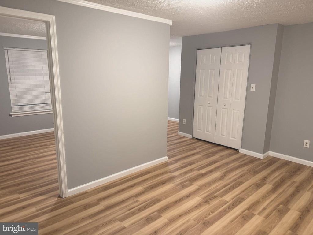 220 Ferring Court - Photo 11