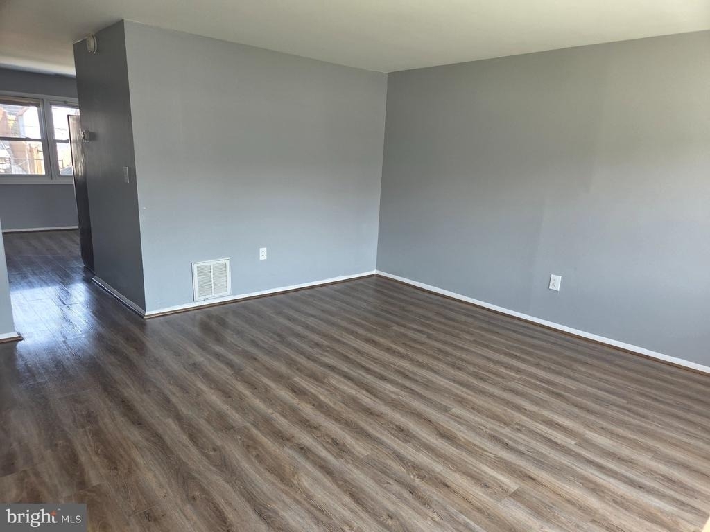 4447 Norfen Road - Photo 7