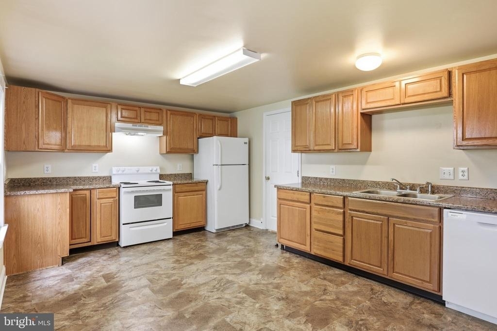 4 Thorn Street - Photo 15