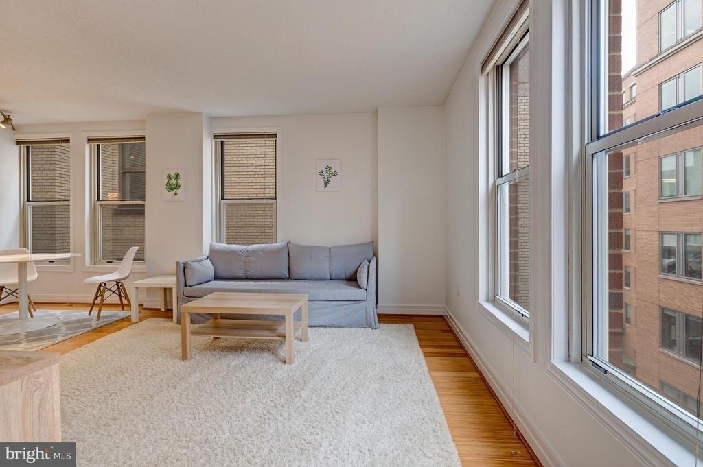 915 E Street Nw - Photo 11