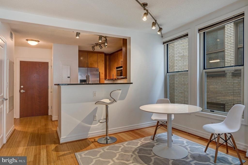 915 E Street Nw - Photo 29