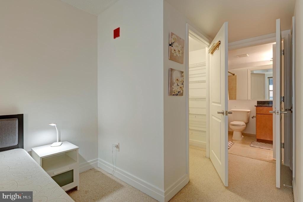 915 E Street Nw - Photo 17