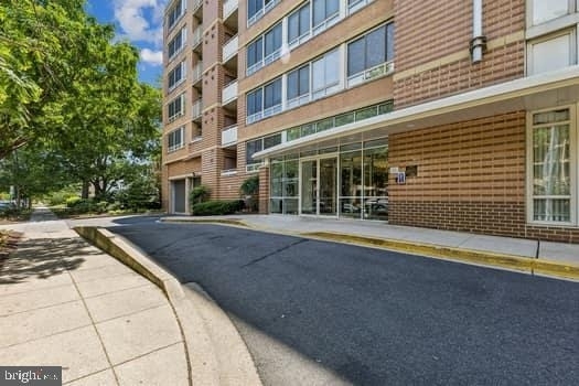 350 G Street Sw - Photo 0
