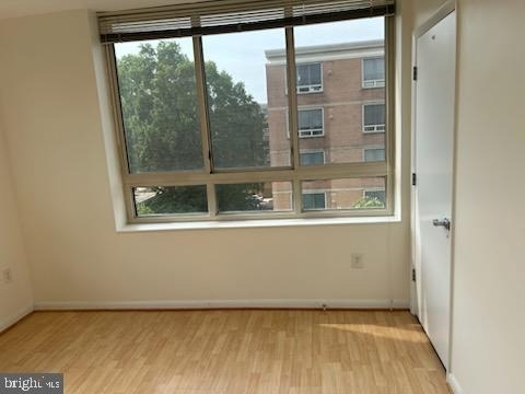 350 G Street Sw - Photo 7