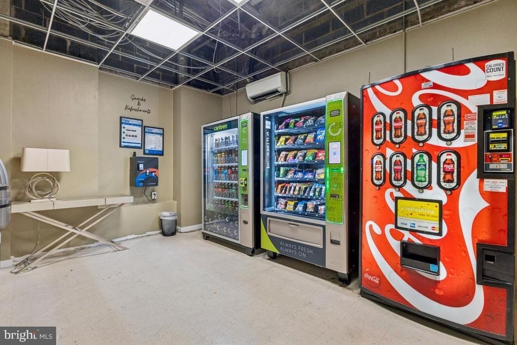 350 G Street Sw - Photo 22