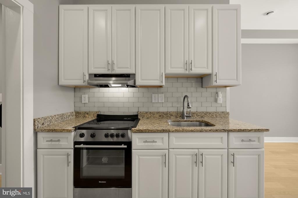 3529 14th Street Nw - Photo 4