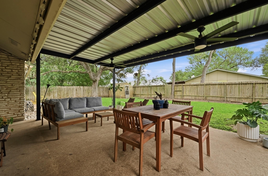 2509 Redleaf Ln - Photo 19