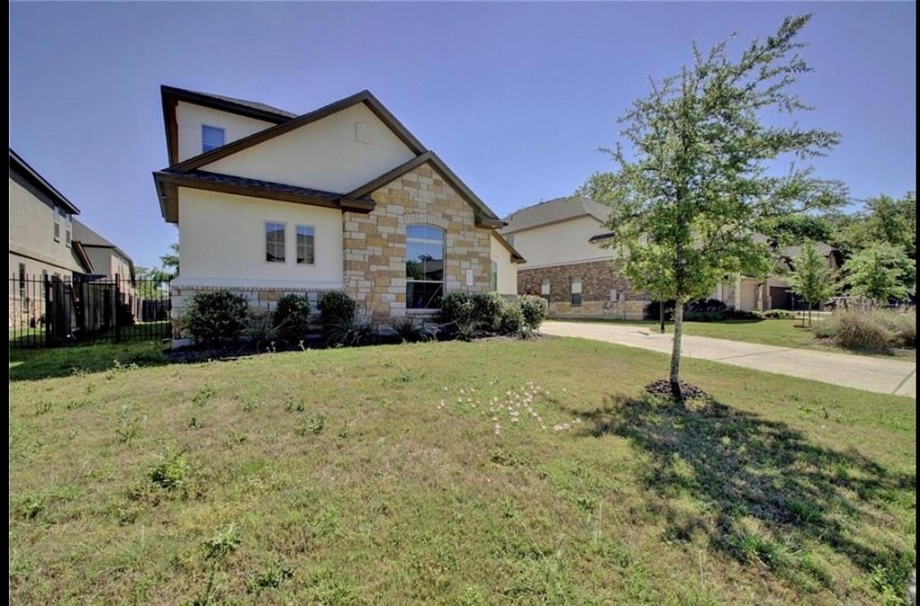 810 Wilson Ranch Pl - Photo 1