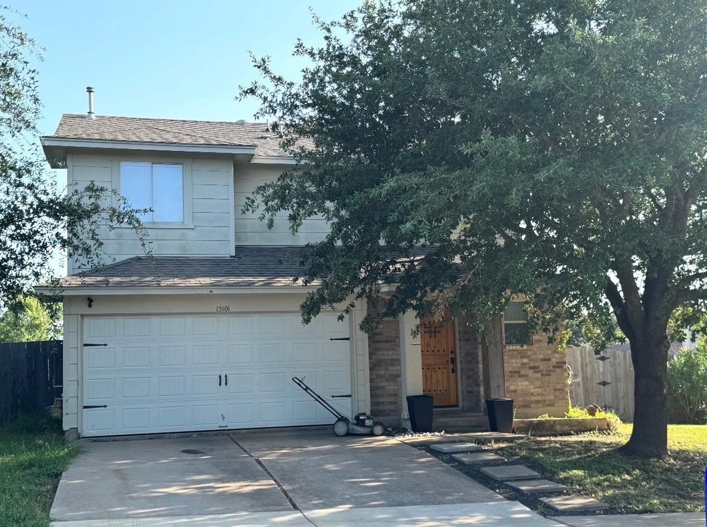 15101 Nuttall Dr - Photo 0