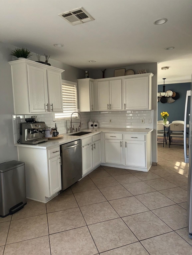 15101 Nuttall Dr - Photo 3