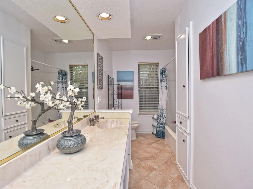 5101 Rain Creek Pkwy - Photo 17