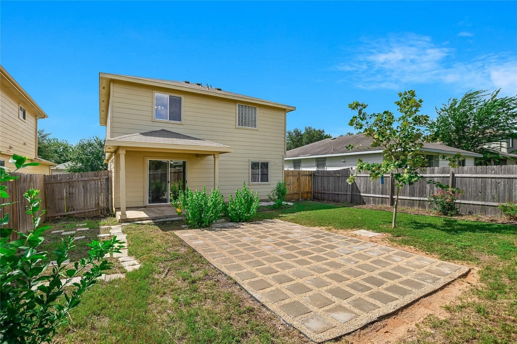 1628 Poppy Seed Ln - Photo 18