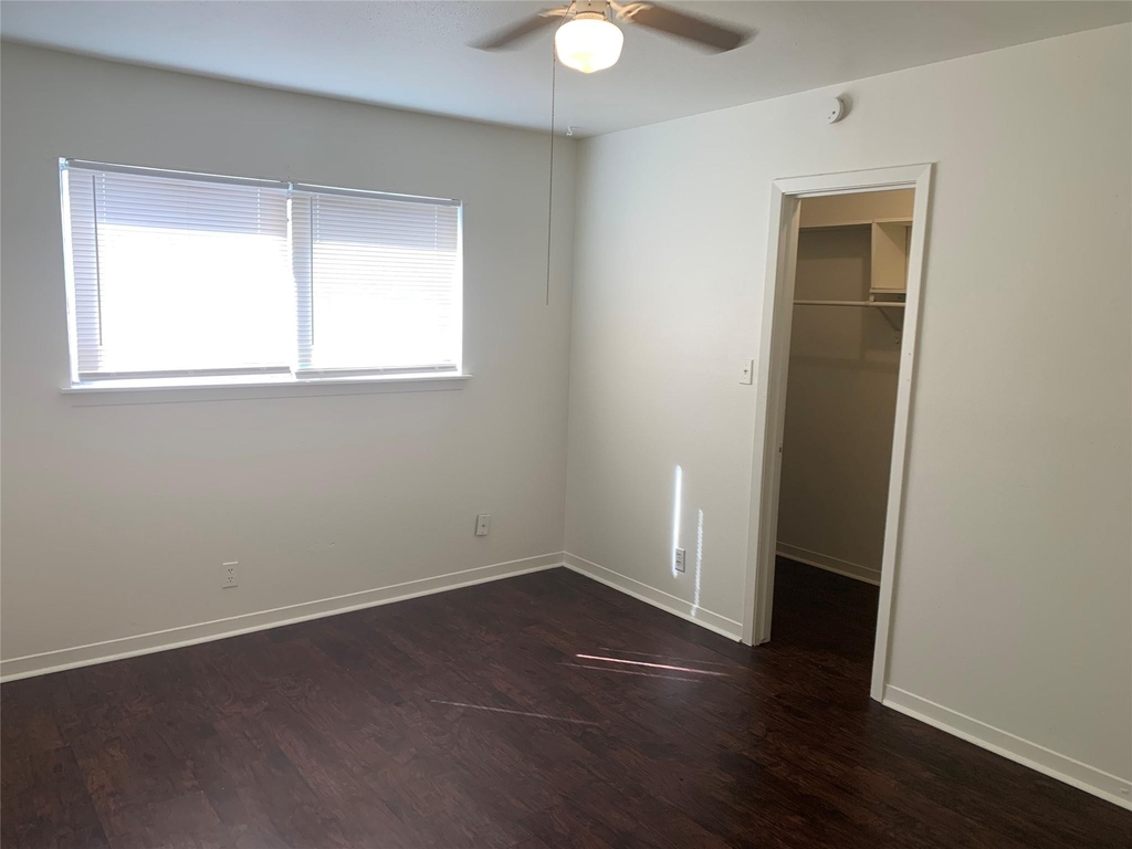 1918 Hearthstone Dr - Photo 7