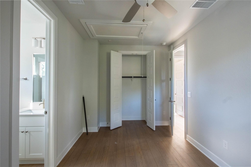2705 Wilson St - Photo 18