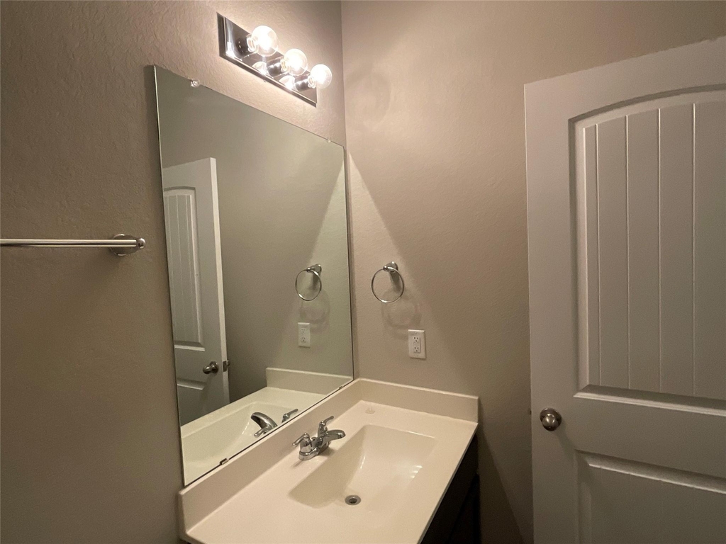 142 Jubilee Dr - Photo 16