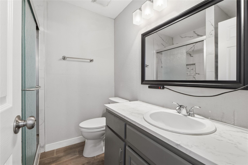 7000 Shannon Dr - Photo 24