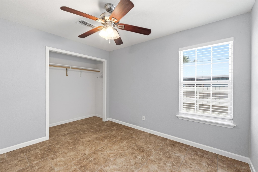 7000 Shannon Dr - Photo 26