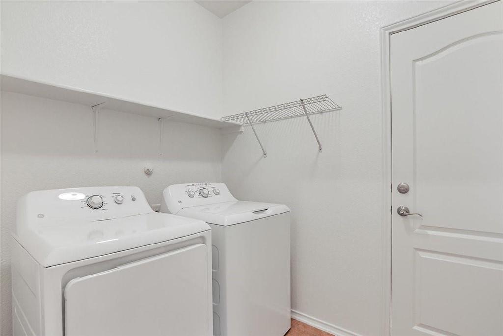 200 Rudy Ln - Photo 6