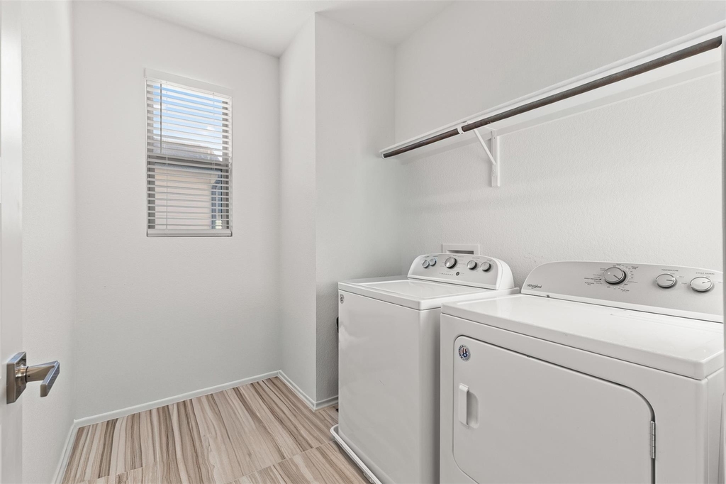 9107 Moonstone Dr - Photo 16