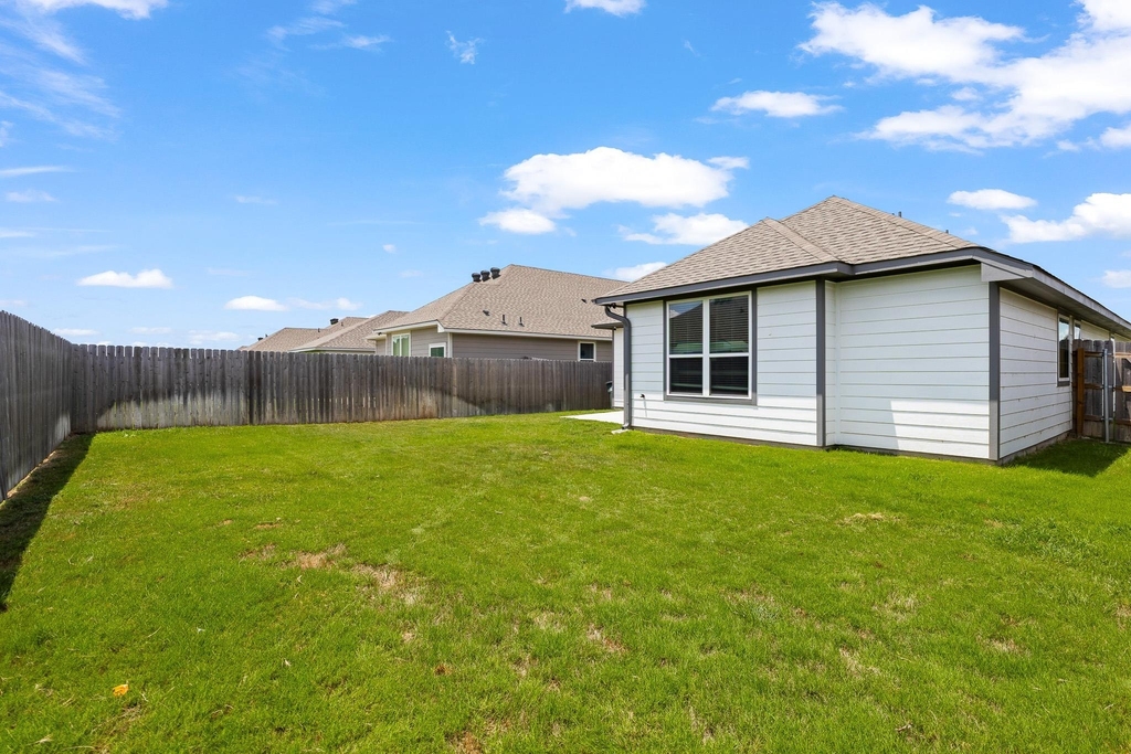 242 Boatright Blvd - Photo 24
