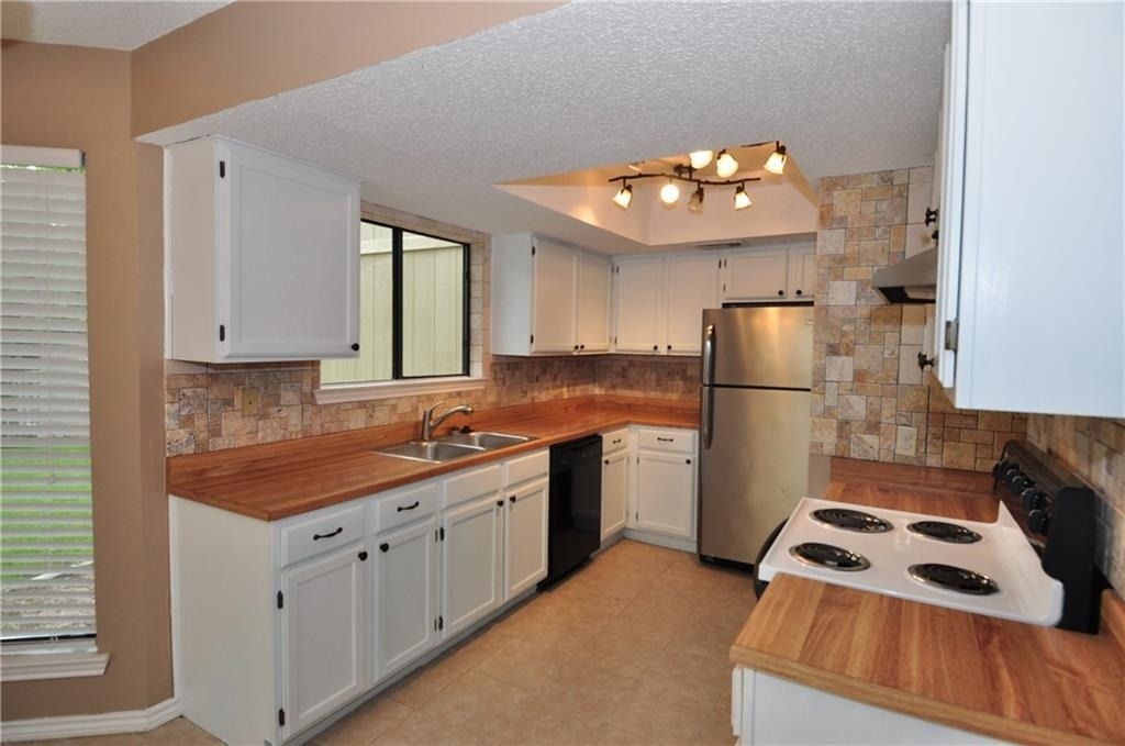 13405 Saddlebrook Trl - Photo 8