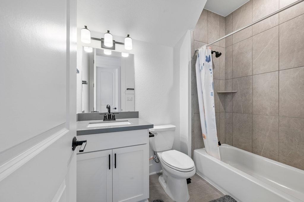3304 Belted Galloway St - Photo 31