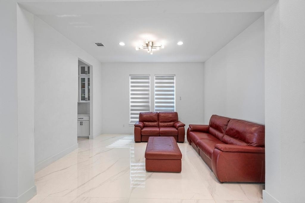 3304 Belted Galloway St - Photo 14
