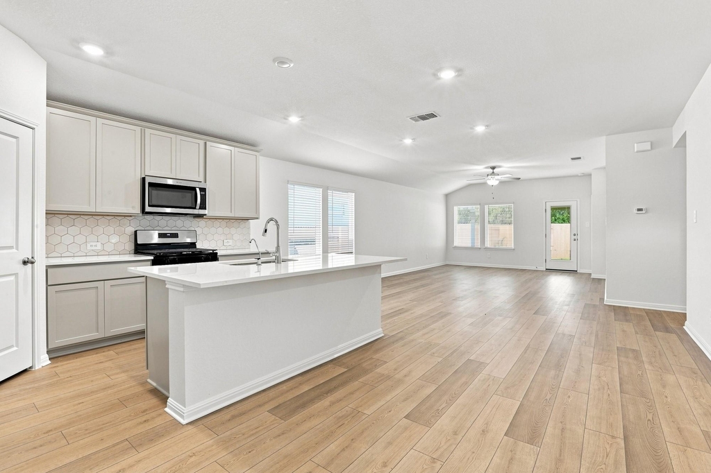 180 Coopers Hawk Crst - Photo 4