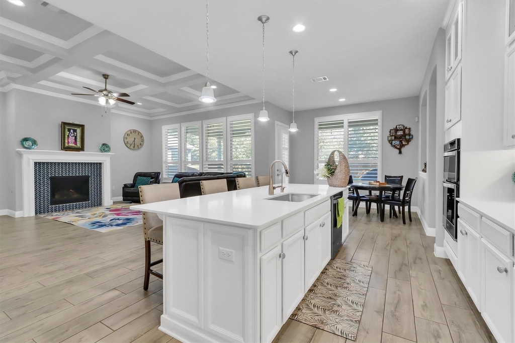 16321 Horse Trap Ln - Photo 9