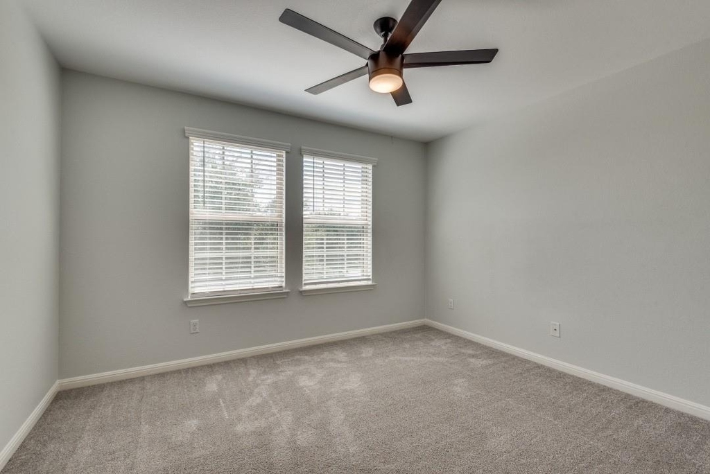 628 Bottle Brush Dr - Photo 12