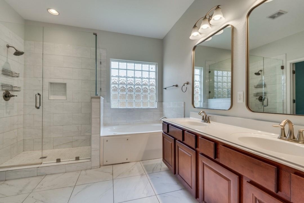 628 Bottle Brush Dr - Photo 6