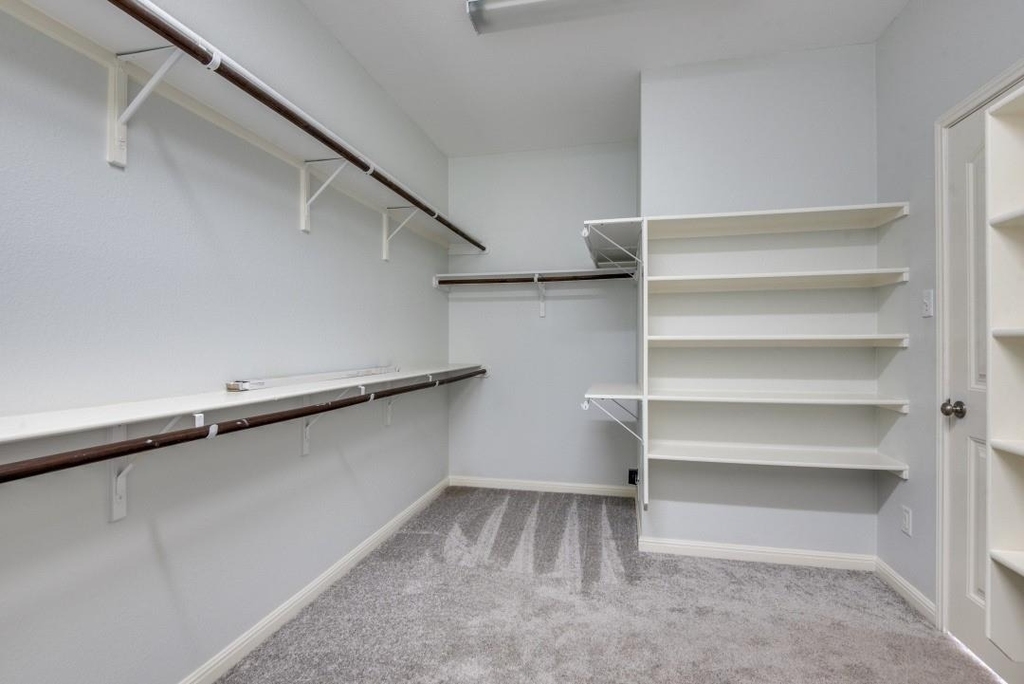 628 Bottle Brush Dr - Photo 7