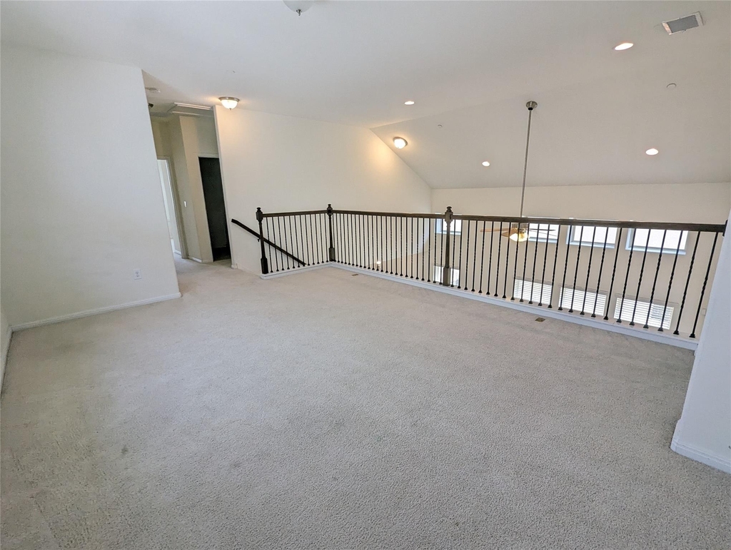 3240 E Whitestone Blvd - Photo 22