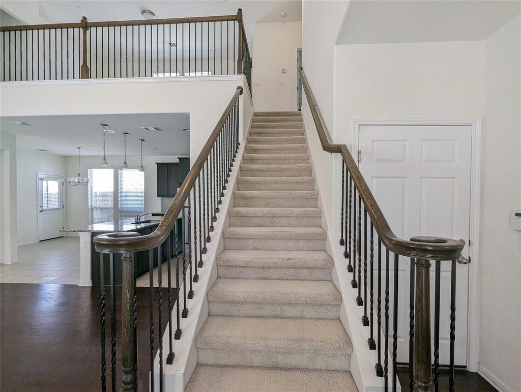 3240 E Whitestone Blvd - Photo 20