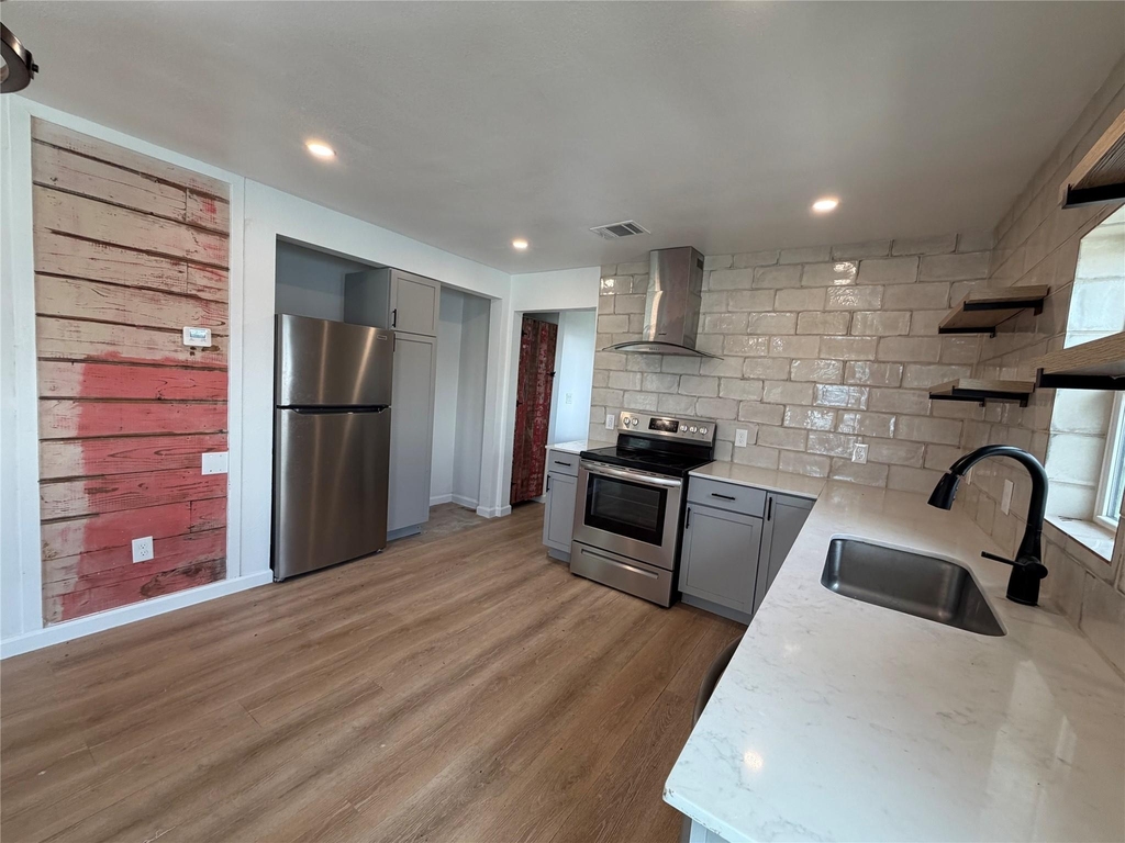 1209 Pine St - Photo 7