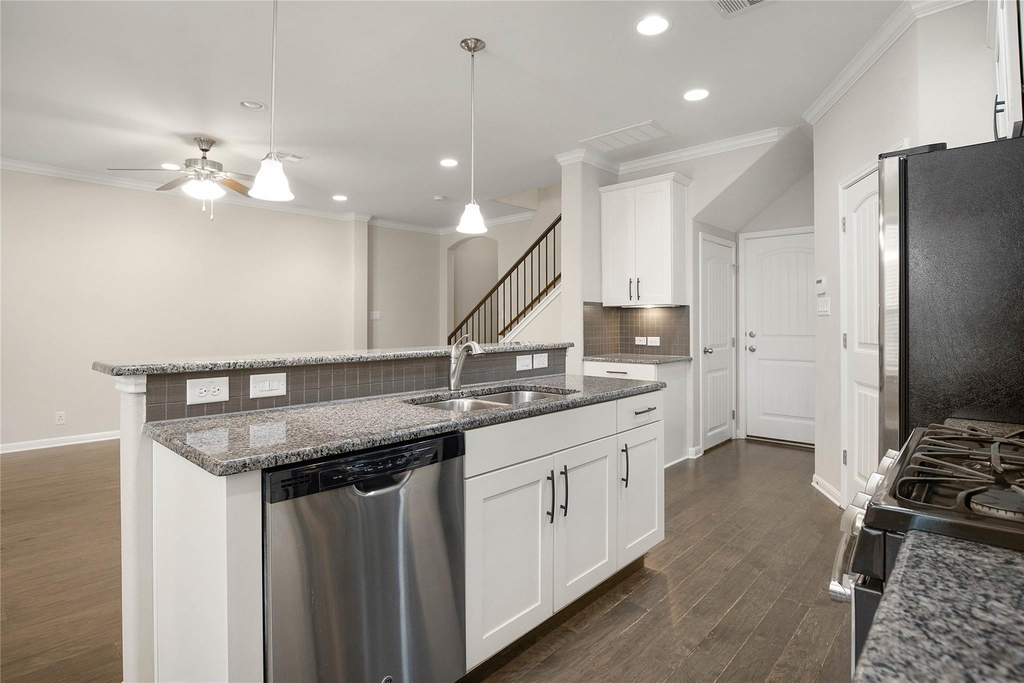 13400 Briarwick Dr - Photo 5
