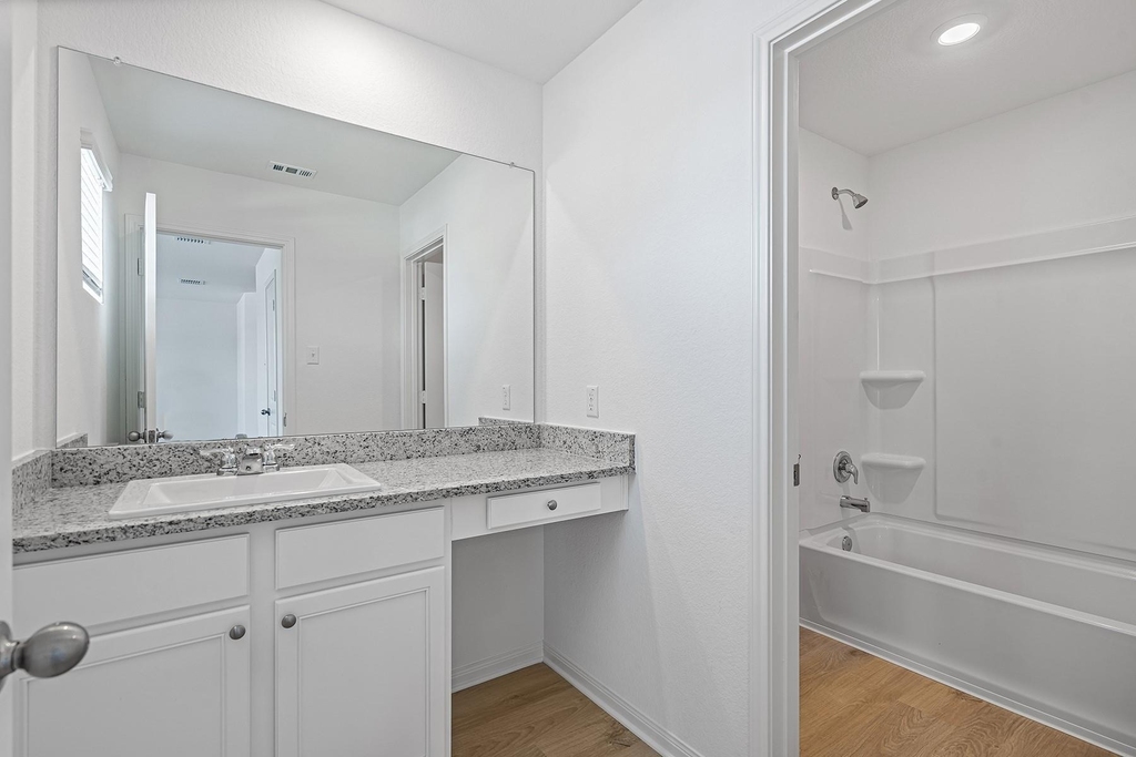 14501 Wahlbergs Way - Photo 6