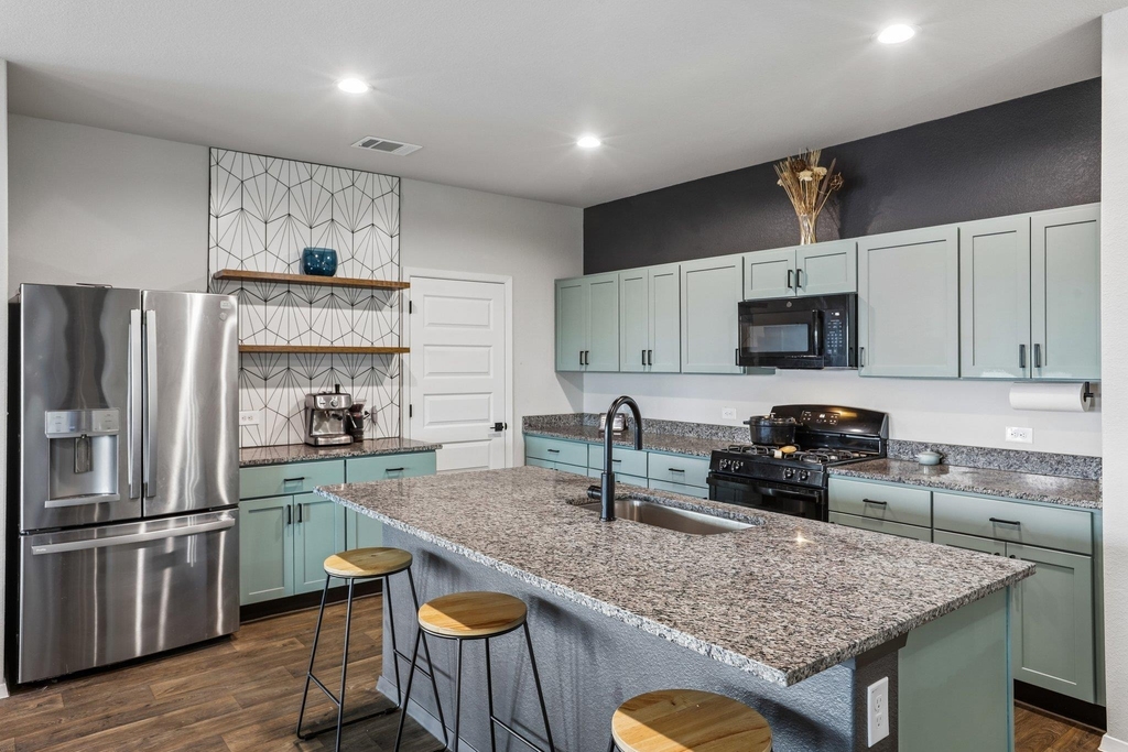 11604 Comano Dr - Photo 15