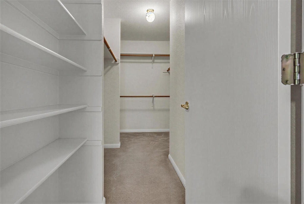 5605 Bentsen Ln - Photo 11