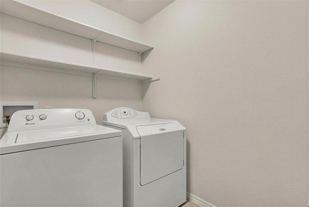 5605 Bentsen Ln - Photo 14