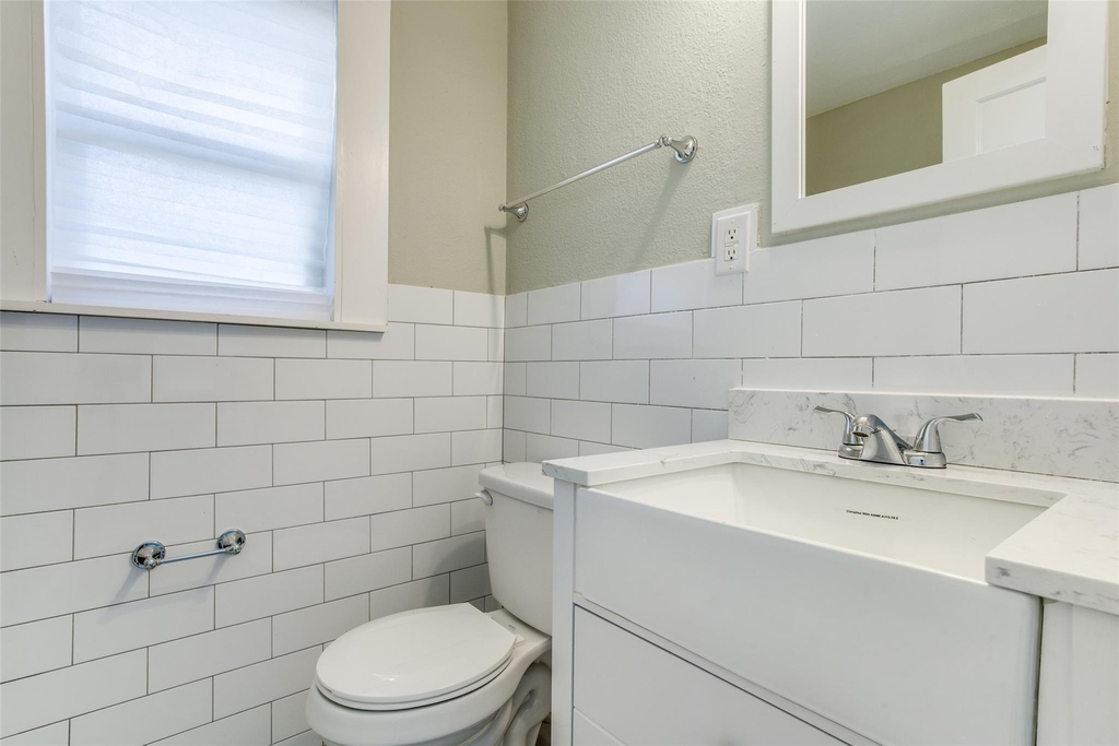 5216 Mccarty W - Photo 18