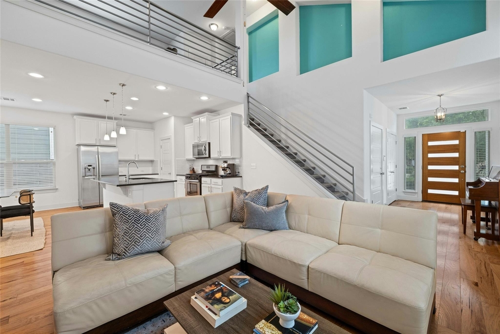 2313 Capulet St - Photo 8