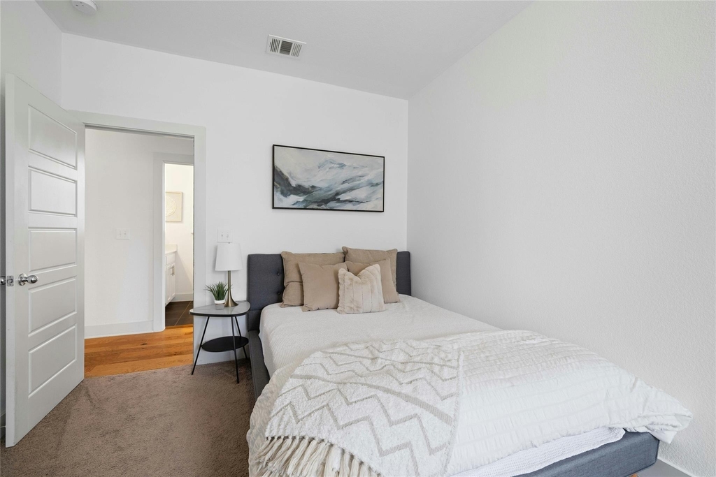 2313 Capulet St - Photo 23