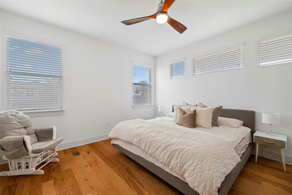 2313 Capulet St - Photo 15