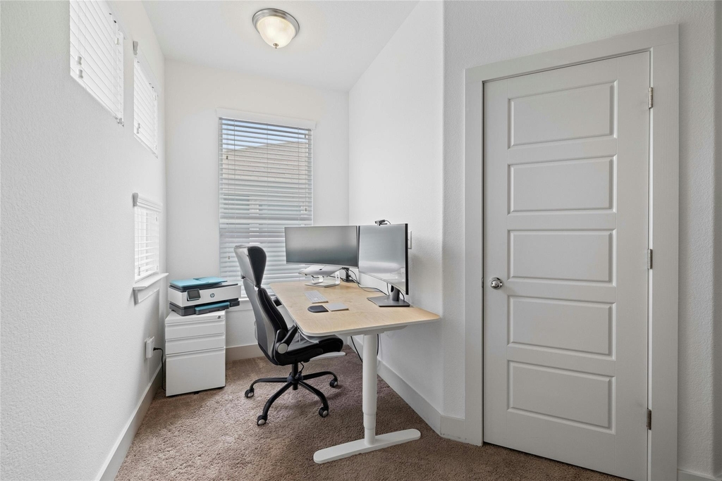 2313 Capulet St - Photo 22